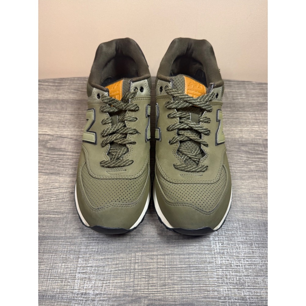 New Balance 574 Olive Green Low Top Sneakers ML574EGG Mens Size 9